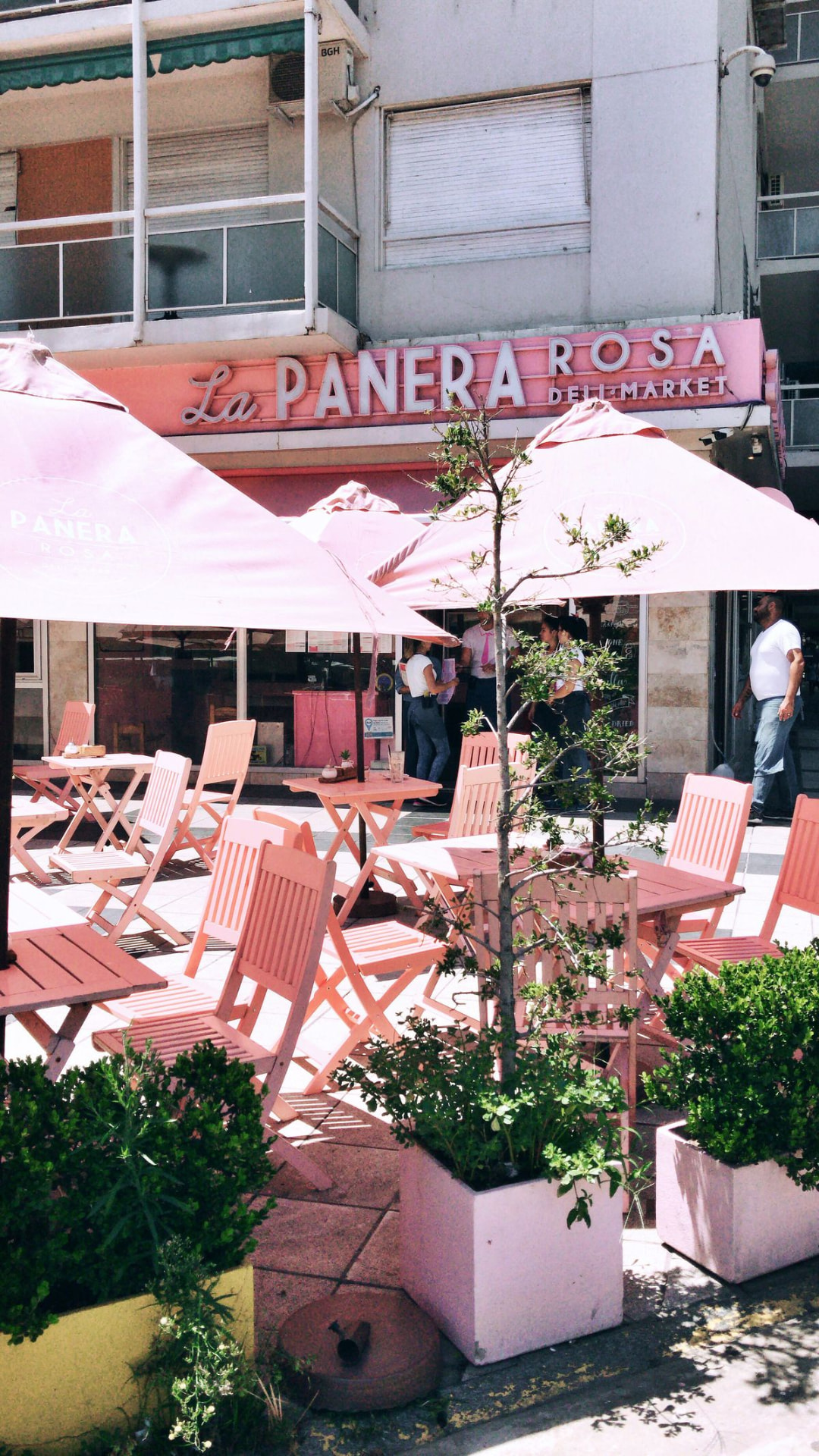 The pink terrace of La Panera Rosa café in Palermo